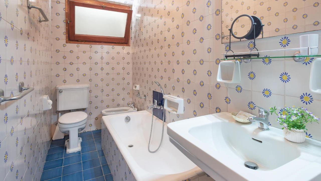 Welcomely - Retiro Perpignan Apartment อาลเกโร ภายนอก รูปภาพ